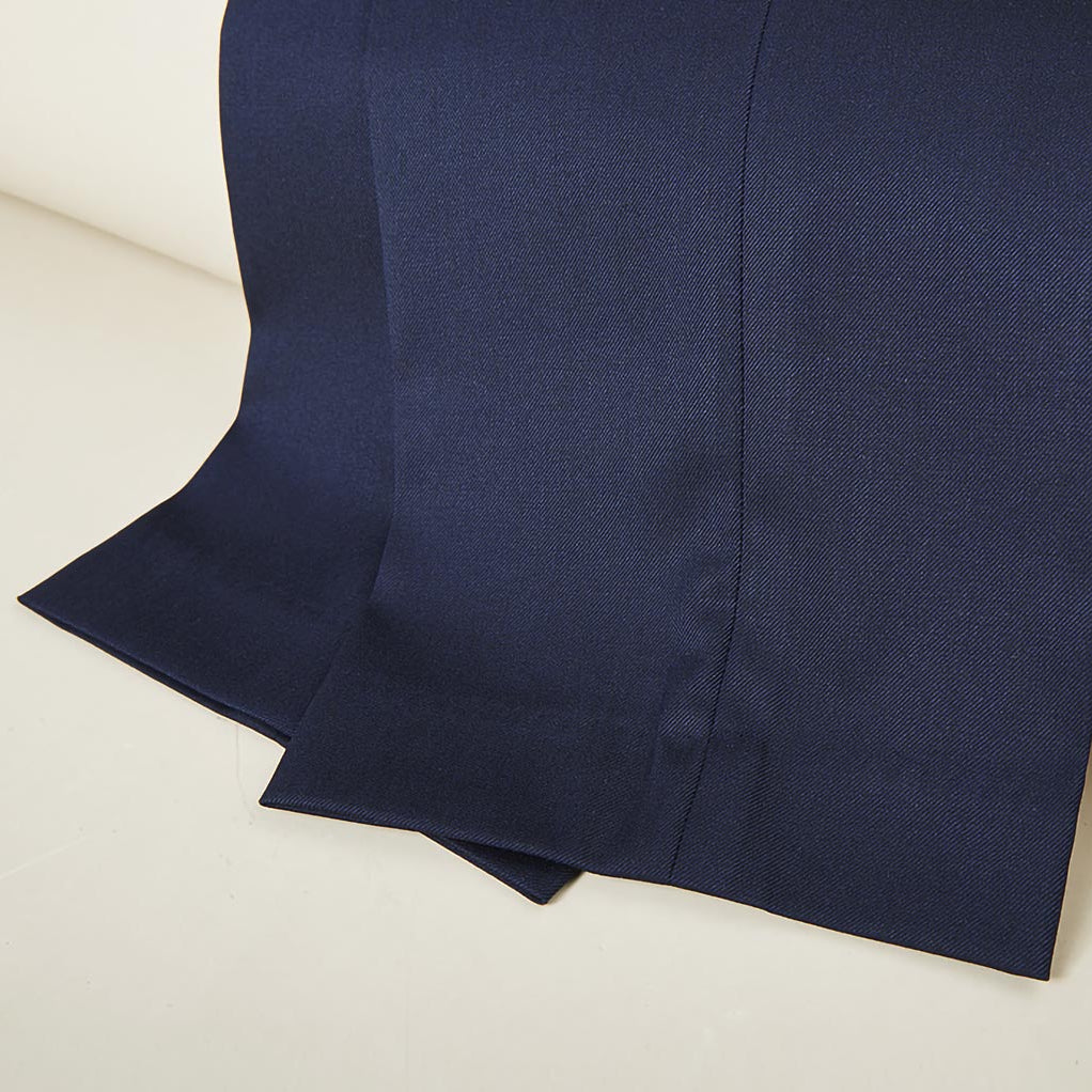 Plain weave navy men's suit, rear view showcasing custom tailoring and online suit design