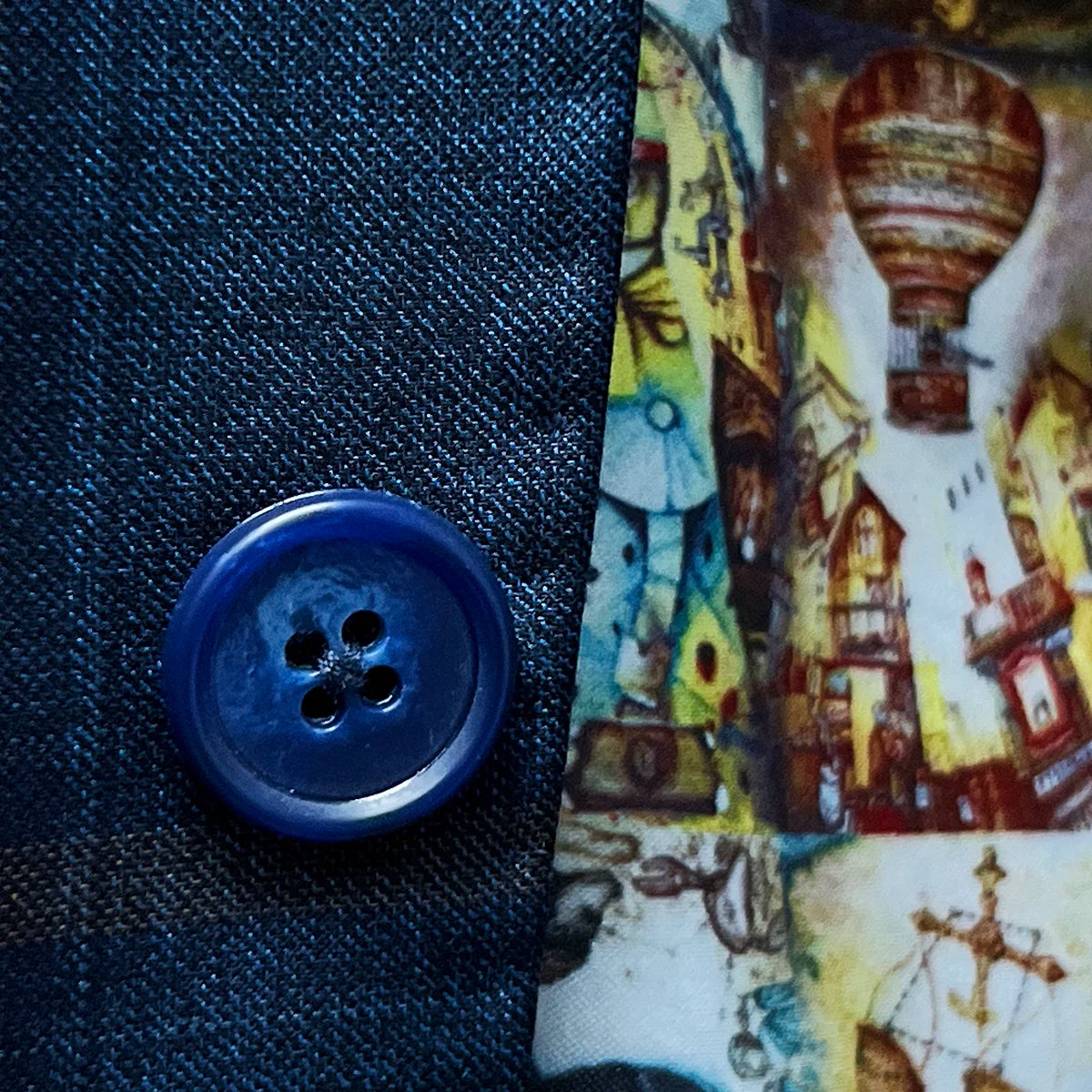 Close-up of the blue horn marble buttons, adding a refined detail to the sportcoat.